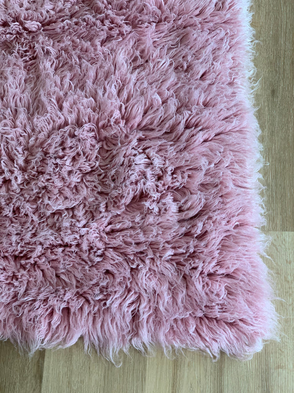 Flokati Rug - Pastel Pink - 2000 g/m2 - 3' x 5'